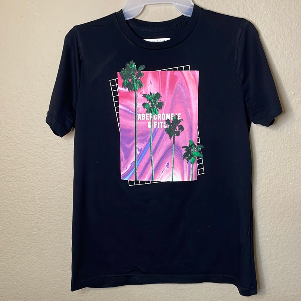 Abercrombie boys T-shirt